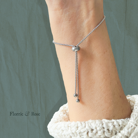 Heart Adjustable Chain Bracelet - Merry Christmas Foiled Card