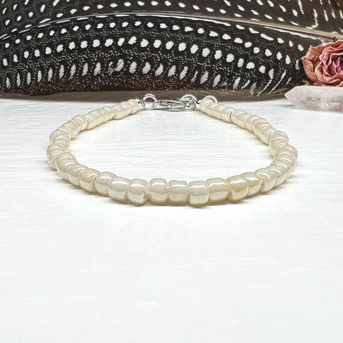 Alabaster Luster Bracelet